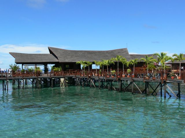 Choosing a Dive Destination, Part 2 sipadan water village mabul borneo malaysia
